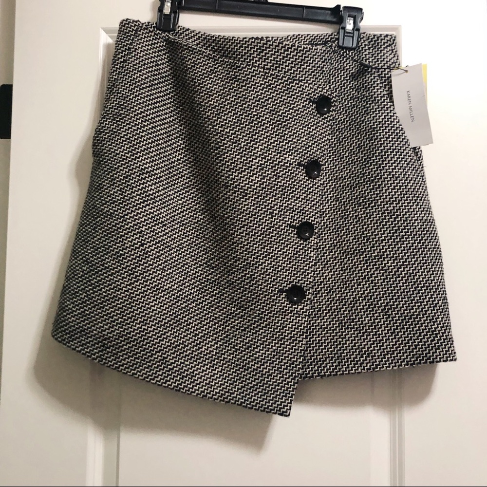 Brand new Karen Millen assymetric skirt in size 10